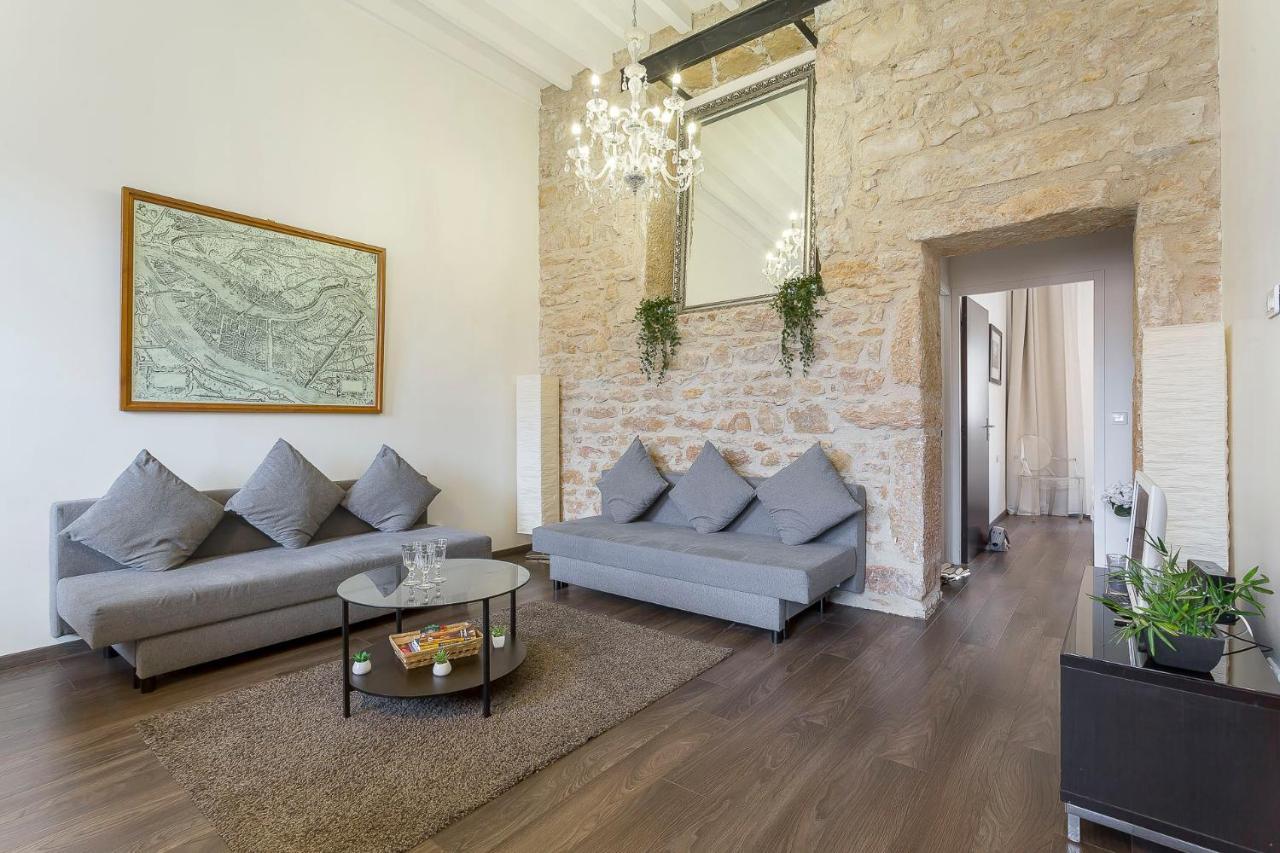 Le Jacquard Garage Lyon Centre Pour 2 A 8 Pers Apartment Exterior photo